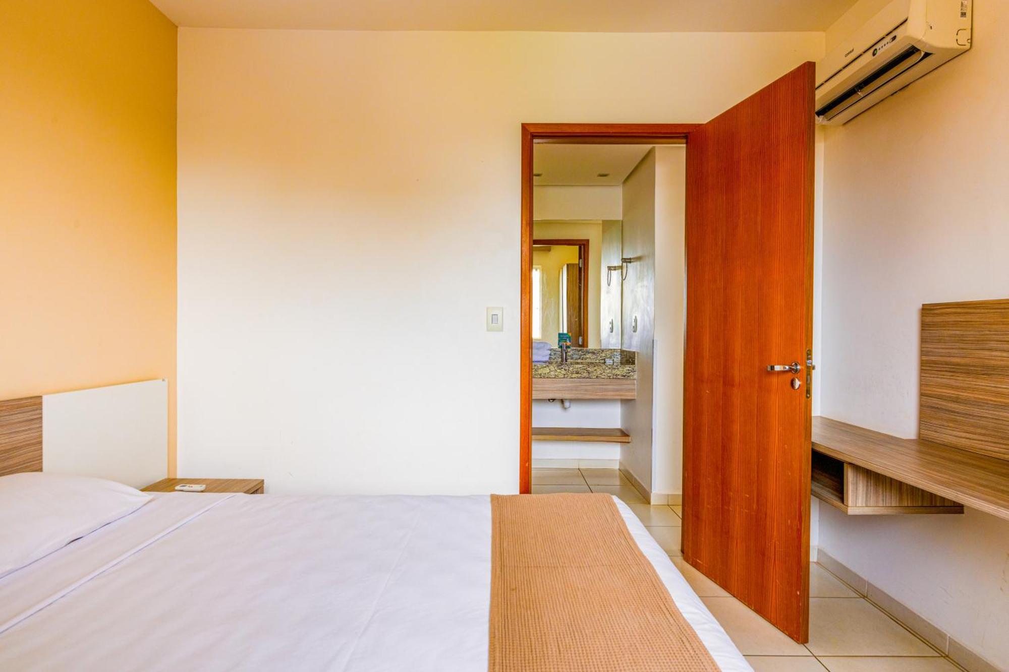Riviera Park Hotel By Wam Experience Caldas Novas Extérieur photo